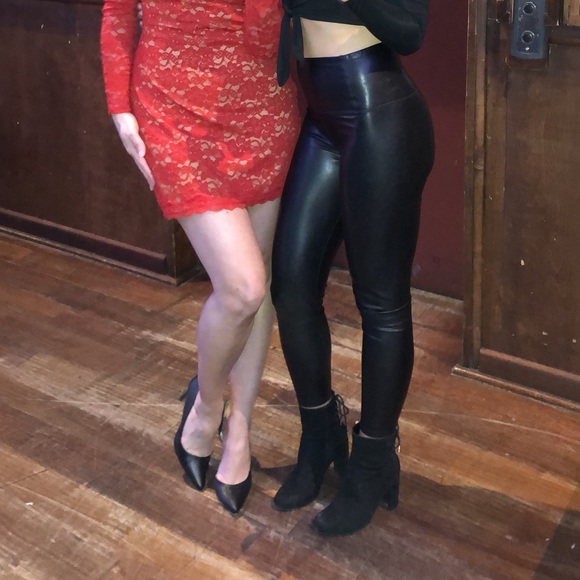 Daria vegan leather pant from Aritzia - Picture 2 of 3